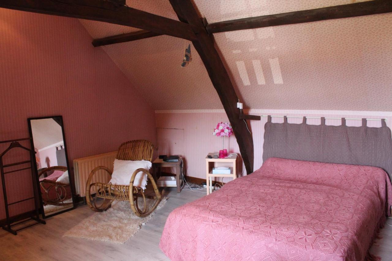 Halte Aux Places Marcillac-Saint-Quentin 외부 사진